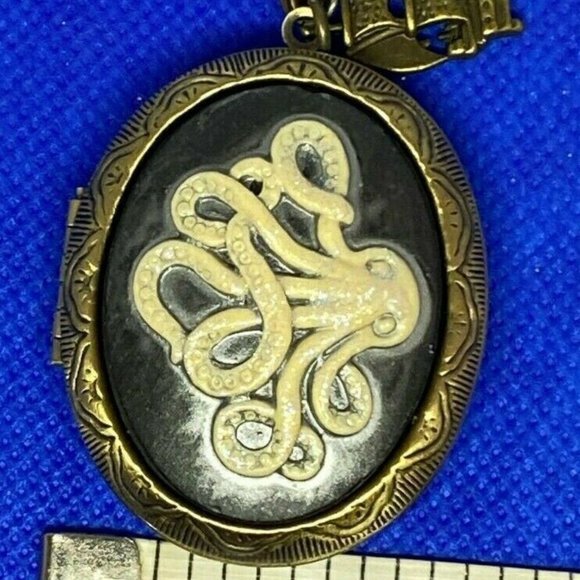 Bronze Octopus Ship Antique Gold Locket Necklace steampunk nautical Christmas - Picture 8 of 9